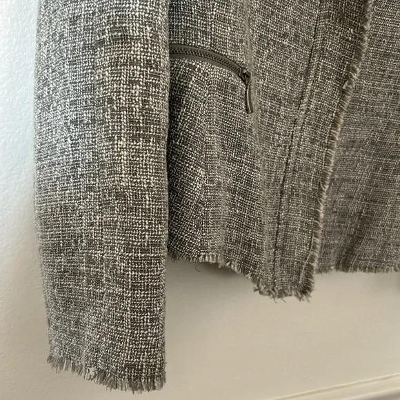 Jacket - Picture 3 of 4